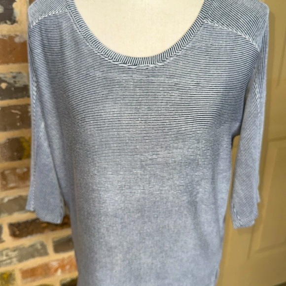 Christian Siriano Navy & White Stripe Top Drop Shoulder 3/4 Dolman Sleeve Sz XS - Picture 1 of 7